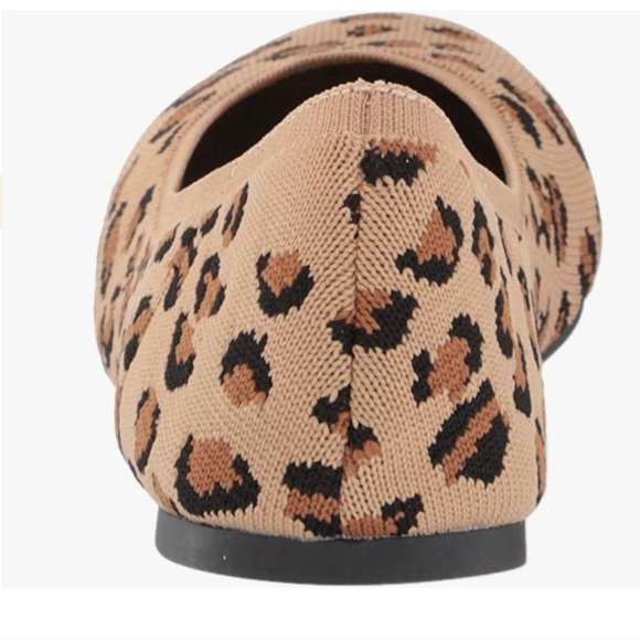 AMAZON Essentials Women's Knit Ballet Flat Leopard Print - Picture 5 of 8